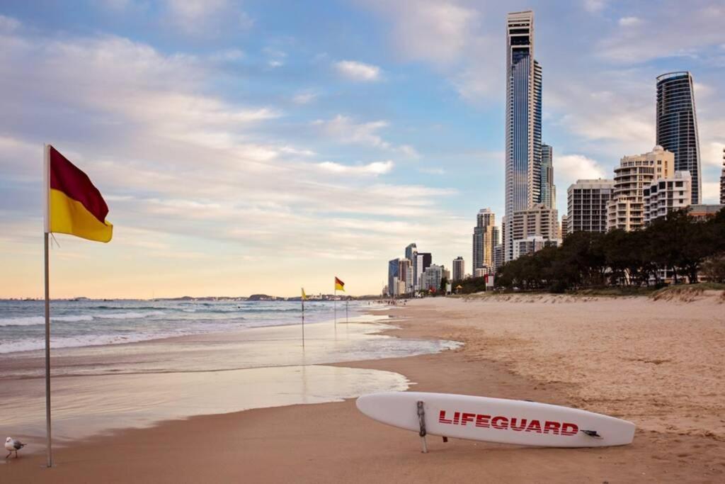 Surfers Paradise Self Contained 1 Bed Unit Gold Coast Eksteriør billede